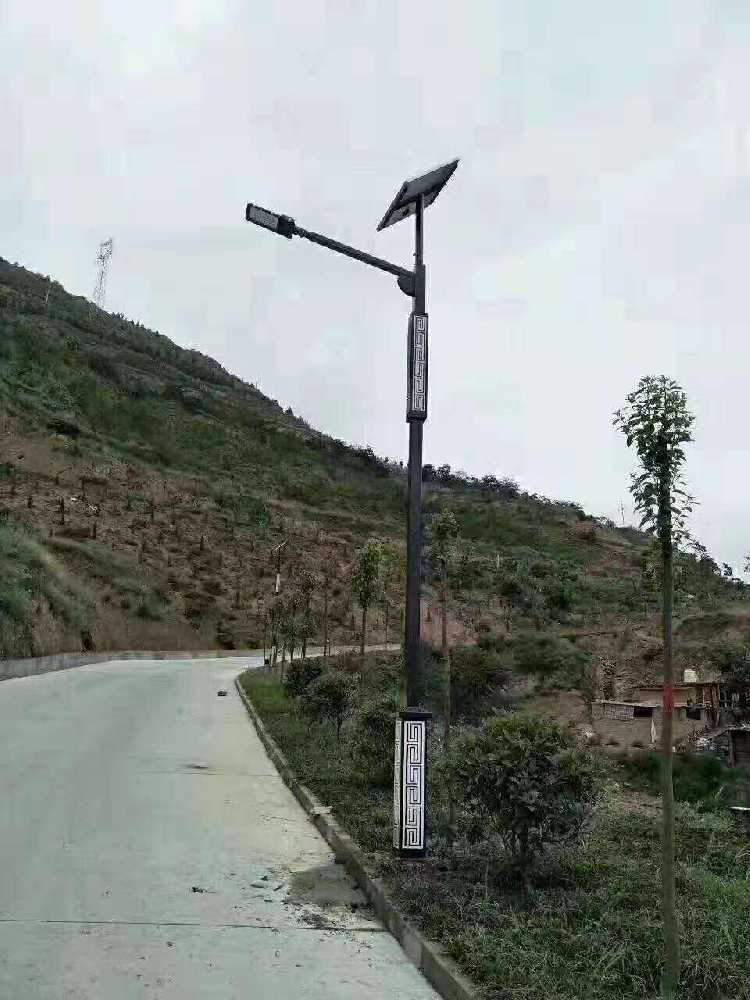 松滋市仿古太阳能路灯